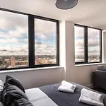 Stayzeni, Alexandra Rise Manchester Studio